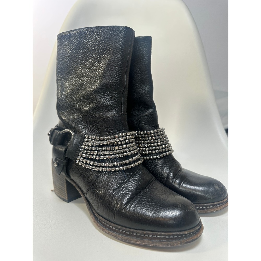 Vera Wang Black Leather Beaded Harness Moto Ankle Boots Made in Italy Size 37